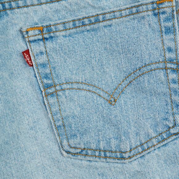 Vintage Levi’s 560 Cut-Off Denim Shorts Light Wash Made in USA 30” by Petros - Picture 5 of 12